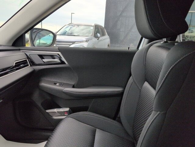 2025 Mitsubishi Outlander PHEV ES Grande Prairie AB