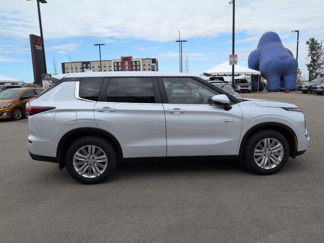 2025 Mitsubishi Outlander PHEV ES Grande Prairie AB