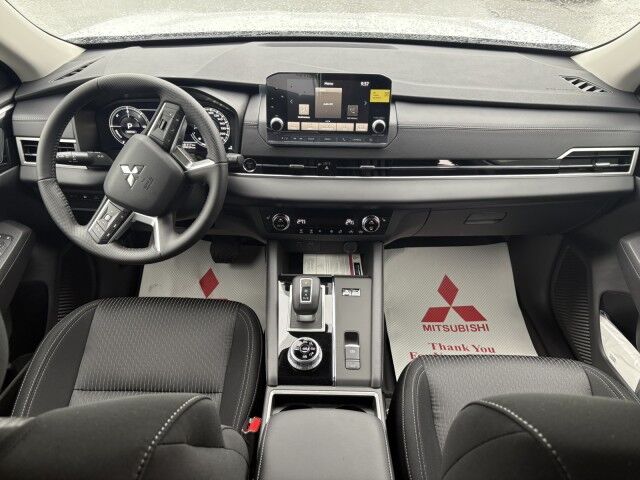 2025 Mitsubishi Outlander PHEV ES Whitecourt AB