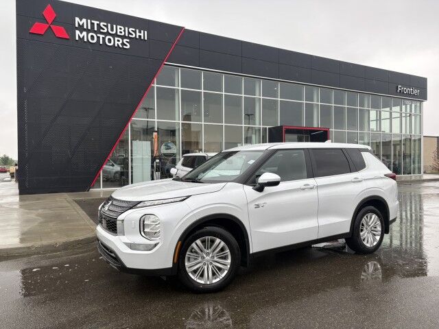 2025 Mitsubishi Outlander PHEV ES Whitecourt AB