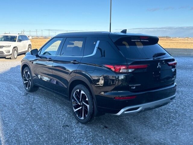 2025 Mitsubishi Outlander PHEV GT Grande Prairie AB