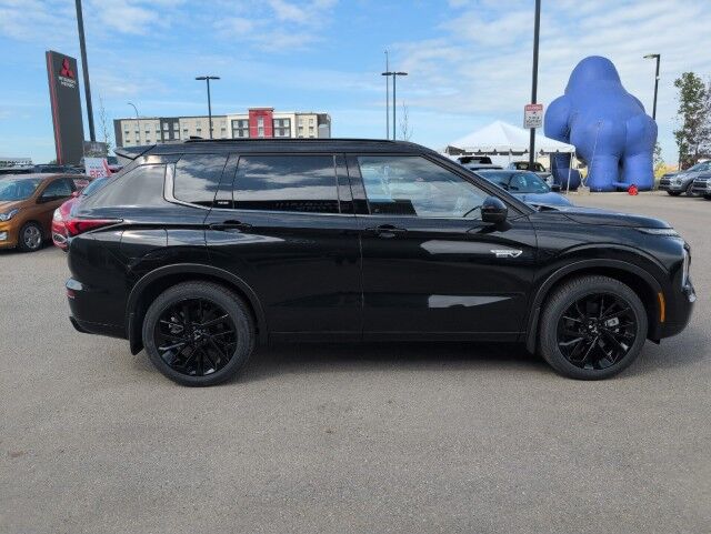 2025 Mitsubishi Outlander PHEV GT Grande Prairie AB