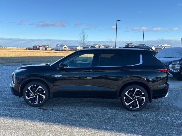 2025 Mitsubishi Outlander PHEV GT Whitecourt AB