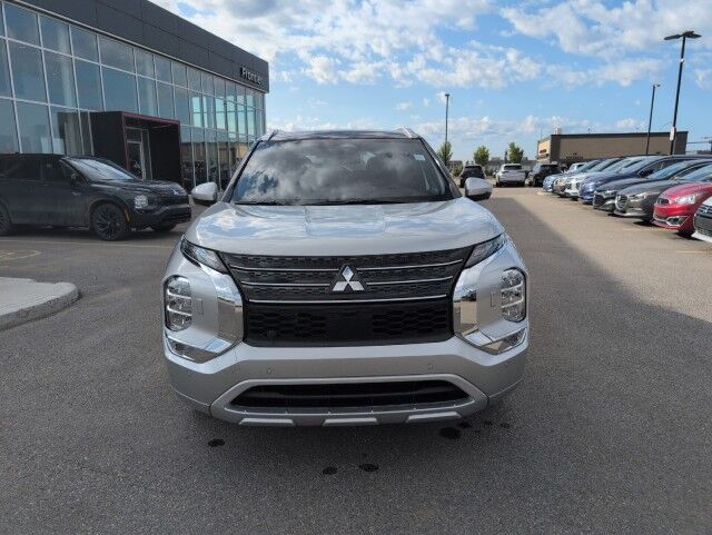 2025 Mitsubishi Outlander PHEV GT Whitecourt AB