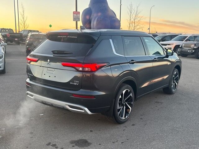 2025 Mitsubishi Outlander PHEV GT Whitecourt AB