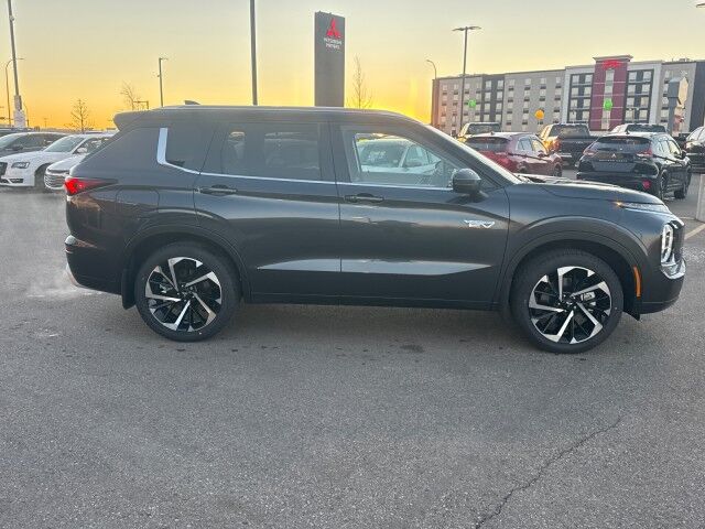 2025 Mitsubishi Outlander PHEV GT Whitecourt AB