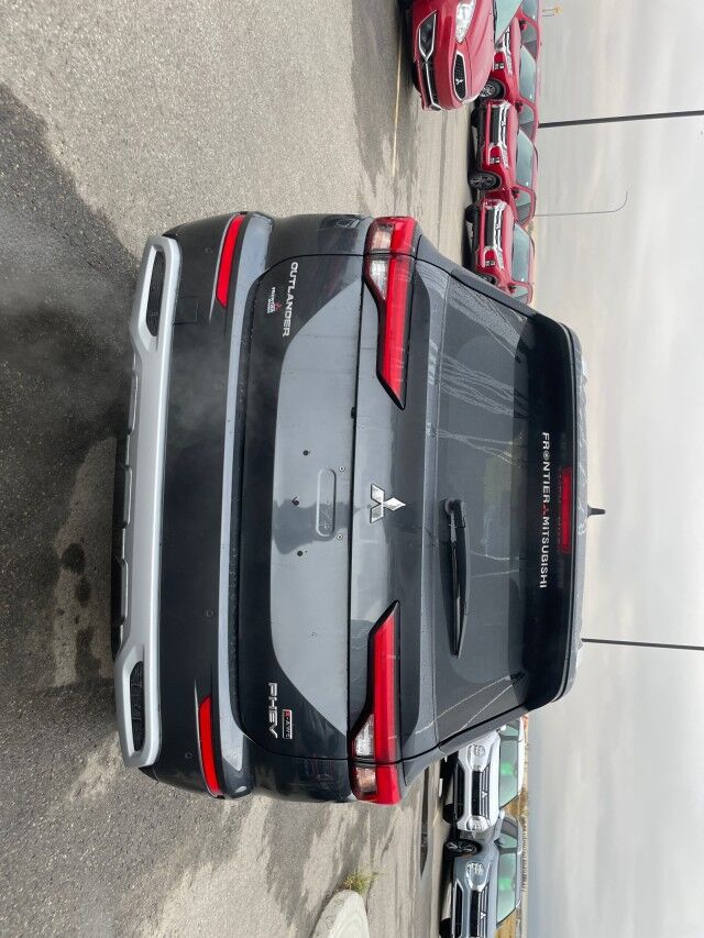 2025 Mitsubishi Outlander PHEV LE Grande Prairie AB