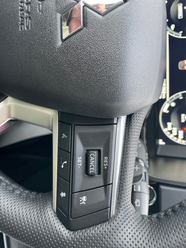 2025 Mitsubishi Outlander PHEV LE Grande Prairie AB