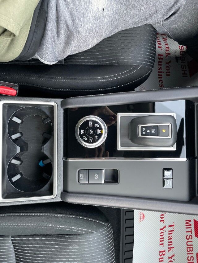 2025 Mitsubishi Outlander PHEV LE Grande Prairie AB