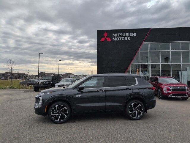 2025 Mitsubishi Outlander PHEV LE Grande Prairie AB