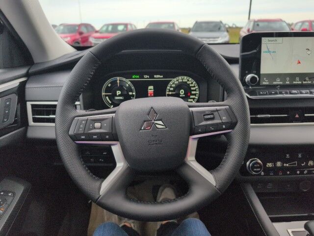 2025 Mitsubishi Outlander PHEV LE Grande Prairie AB