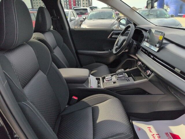 2025 Mitsubishi Outlander PHEV LE Grande Prairie AB