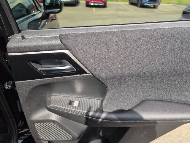 2025 Mitsubishi Outlander PHEV LE Grande Prairie AB