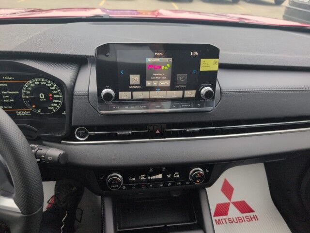 2025 Mitsubishi Outlander PHEV LE Grande Prairie AB