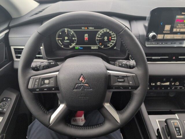 2025 Mitsubishi Outlander PHEV LE Grande Prairie AB