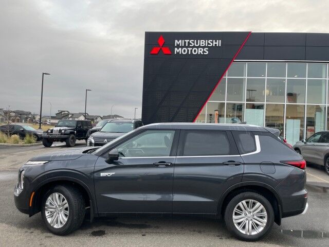 2025 Mitsubishi Outlander PHEV LE Whitecourt AB