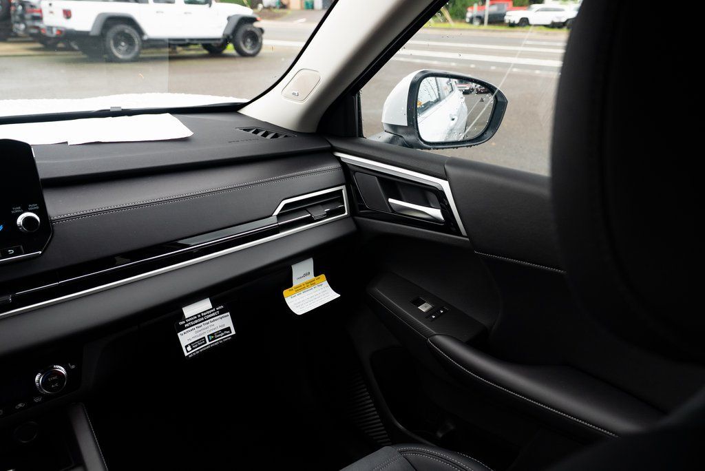 2025 Mitsubishi Outlander PHEV SE Milwaukie OR