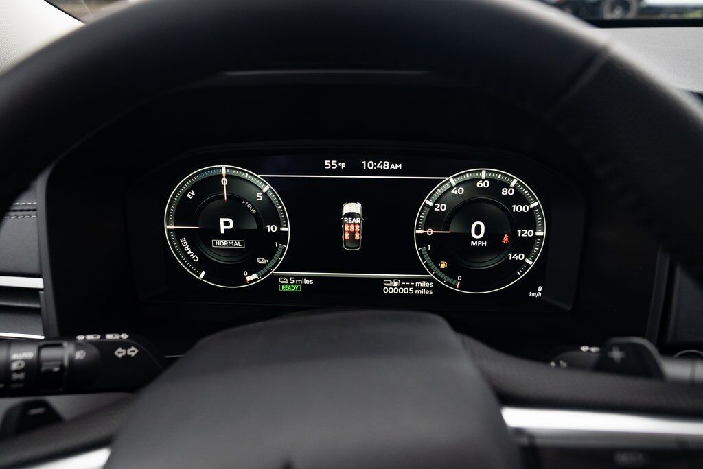 2025 Mitsubishi Outlander PHEV SE Milwaukie OR