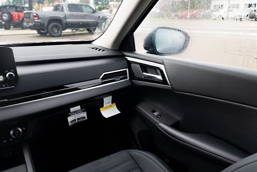 2025 Mitsubishi Outlander PHEV SE Milwaukie OR