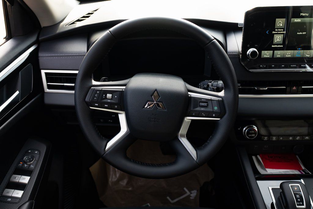 2025 Mitsubishi Outlander PHEV SE Milwaukie OR