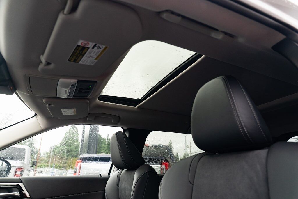 2025 Mitsubishi Outlander PHEV SE Milwaukie OR