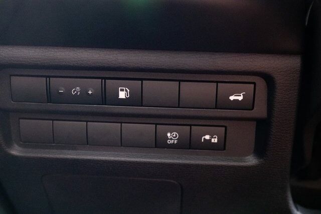 2025 Mitsubishi Outlander PHEV SE Milwaukie OR