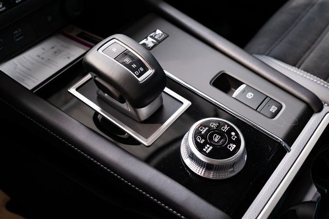 2025 Mitsubishi Outlander PHEV SE Milwaukie OR