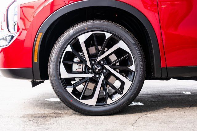 2025 Mitsubishi Outlander PHEV SE Milwaukie OR