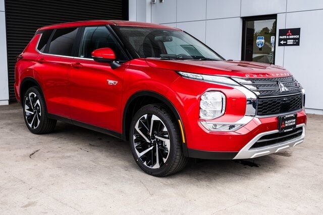 2025 Mitsubishi Outlander PHEV SE