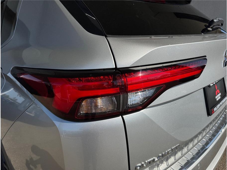2025 Mitsubishi Outlander PHEV SE Sport Utility 4D Folsom CA
