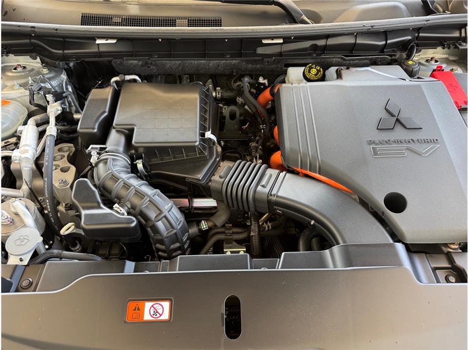 2025 Mitsubishi Outlander PHEV SE Sport Utility 4D Folsom CA