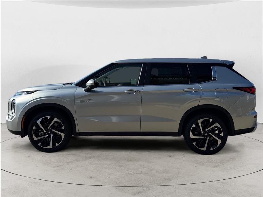 2025 Mitsubishi Outlander PHEV SE Sport Utility 4D