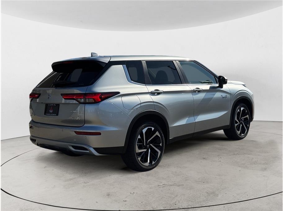 2025 Mitsubishi Outlander PHEV SE Sport Utility 4D Folsom CA