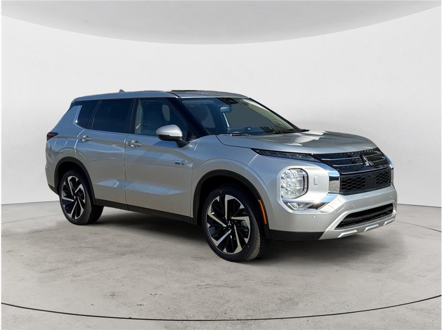 2025 Mitsubishi Outlander PHEV SE Sport Utility 4D Folsom CA