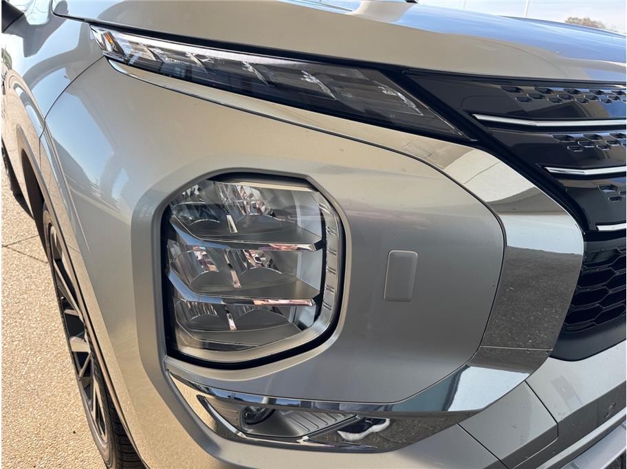 2025 Mitsubishi Outlander PHEV SE Sport Utility 4D Folsom CA