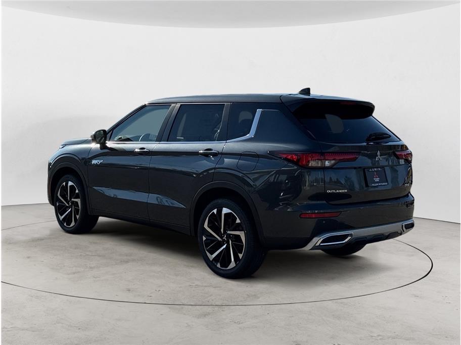2025 Mitsubishi Outlander PHEV SE Sport Utility 4D