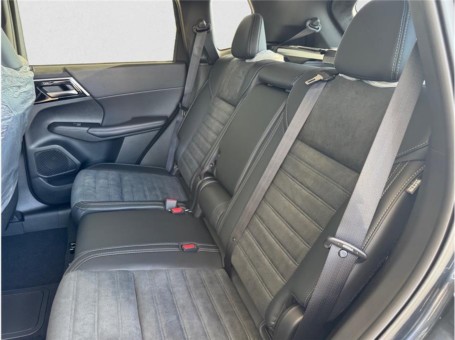 2025 Mitsubishi Outlander PHEV SE Sport Utility 4D Folsom CA