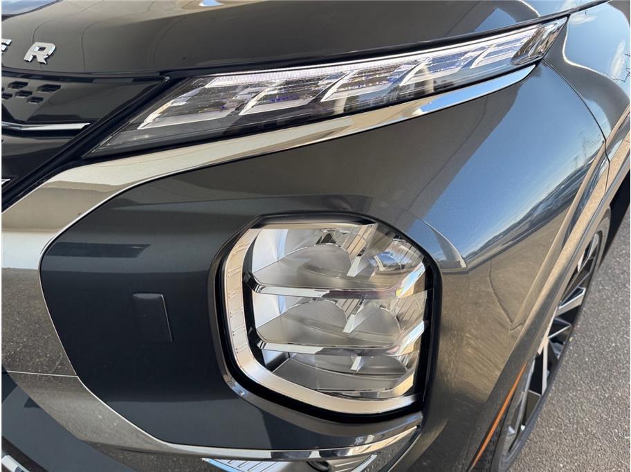 2025 Mitsubishi Outlander PHEV SE Sport Utility 4D Folsom CA
