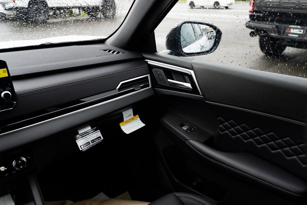 2025 Mitsubishi Outlander PHEV SEL Black Edition Milwaukie OR