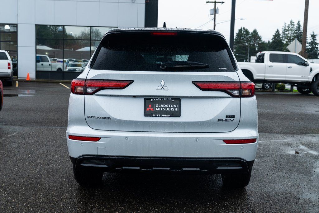 2025 Mitsubishi Outlander PHEV SEL Black Edition Milwaukie OR