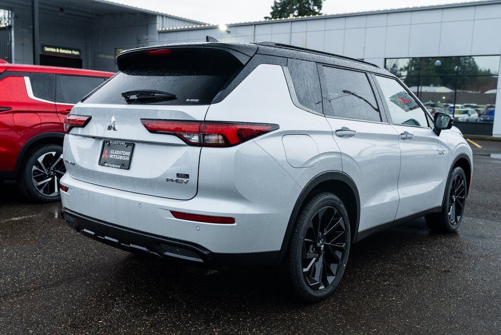 2025 Mitsubishi Outlander PHEV SEL Black Edition Milwaukie OR