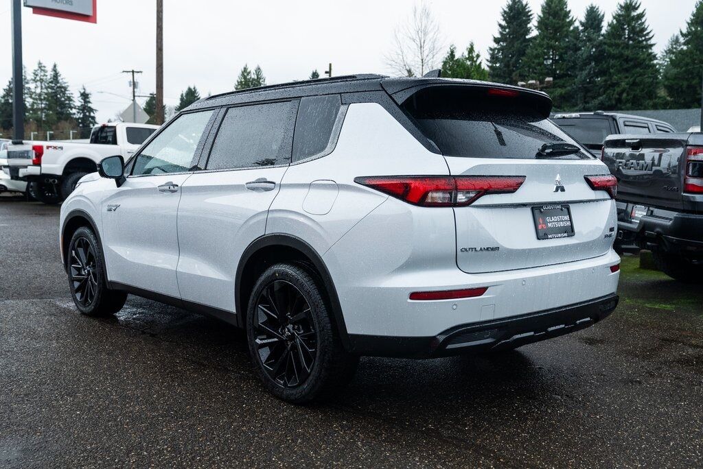 2025 Mitsubishi Outlander PHEV SEL Black Edition Milwaukie OR