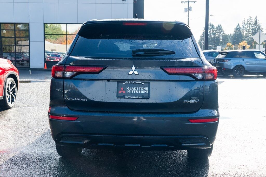 2025 Mitsubishi Outlander PHEV SEL Black Edition Milwaukie OR