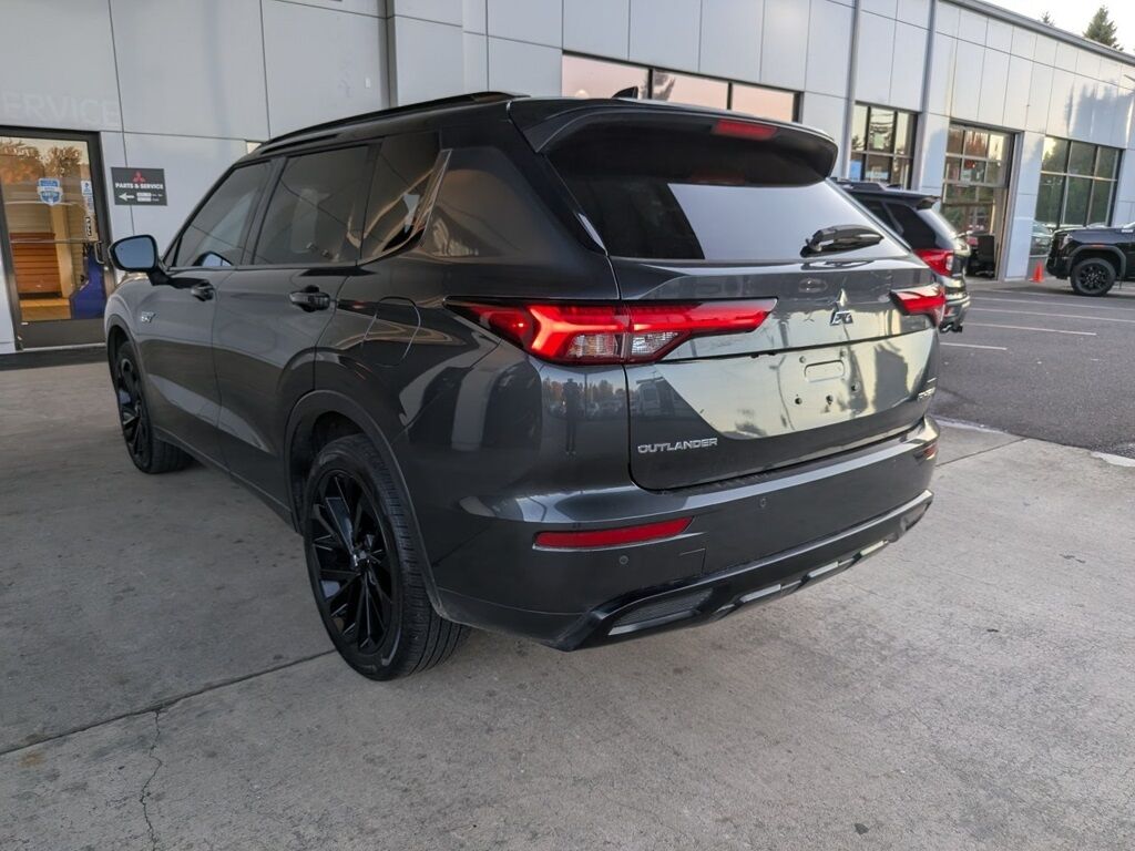 2025 Mitsubishi Outlander PHEV SEL Black Edition Milwaukie OR