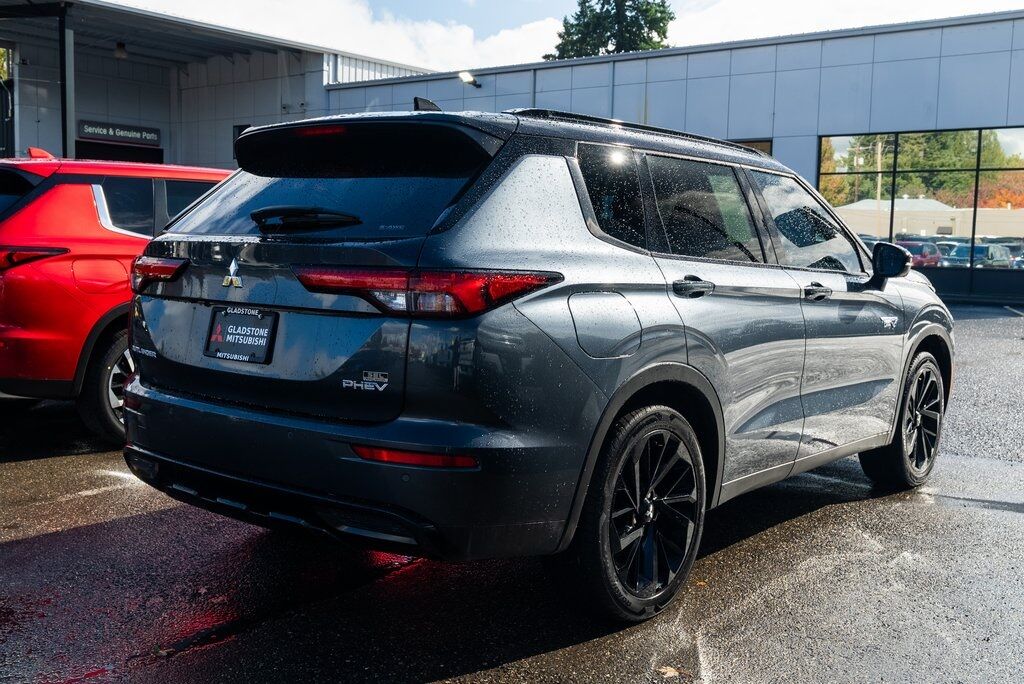 2025 Mitsubishi Outlander PHEV SEL Black Edition Milwaukie OR