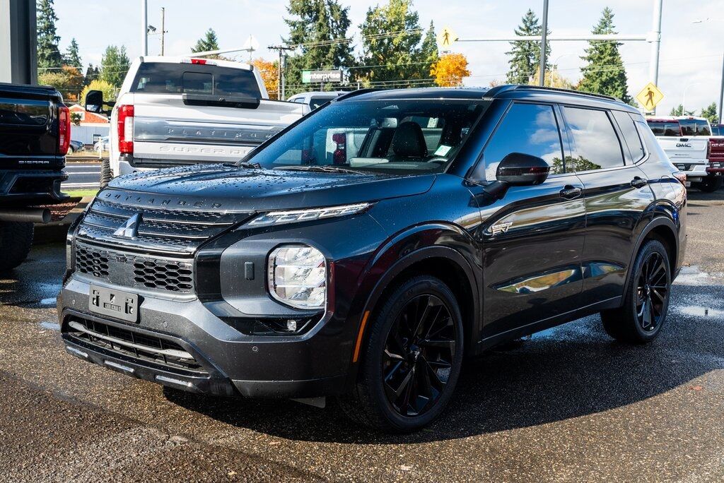 2025 Mitsubishi Outlander PHEV SEL Black Edition Milwaukie OR