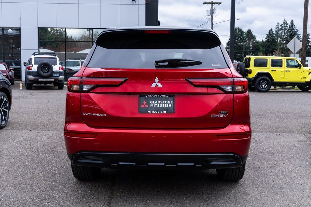 2025 Mitsubishi Outlander PHEV SEL Black Edition Milwaukie OR
