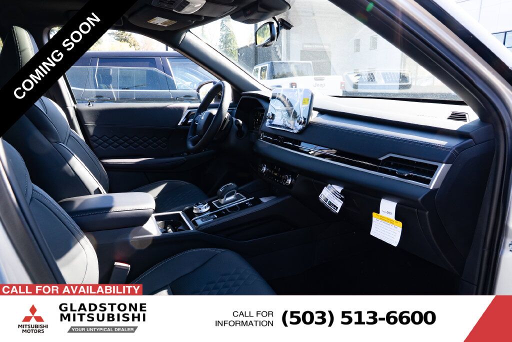 2025 Mitsubishi Outlander PHEV SEL Black Edition Milwaukie OR