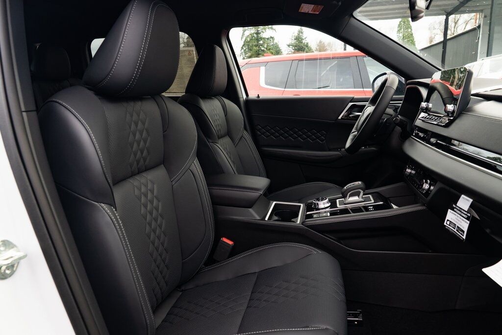 2025 Mitsubishi Outlander PHEV SEL Black Edition Milwaukie OR