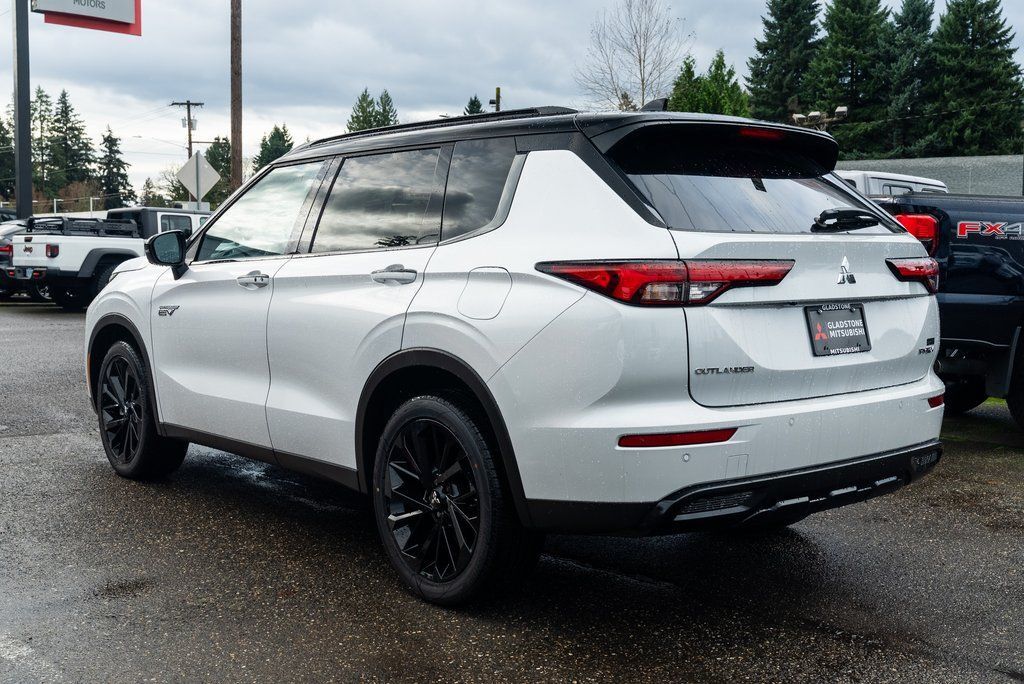 2025 Mitsubishi Outlander PHEV SEL Black Edition Milwaukie OR